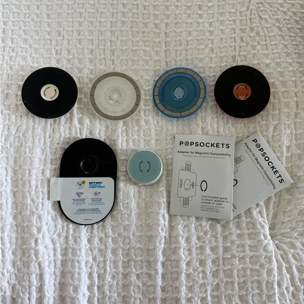 PopSocket Multi-Color Phone Grip Set - Picture 2 of 3